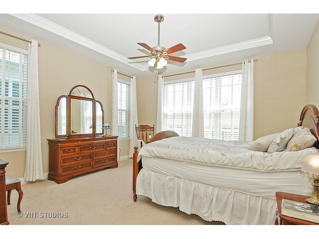 3869 Seigle Dr, Elgin, IL 60124 photo 10