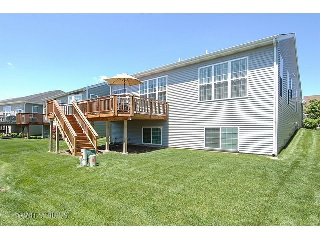 3869 Seigle Dr, Elgin, IL 60124 photo 16