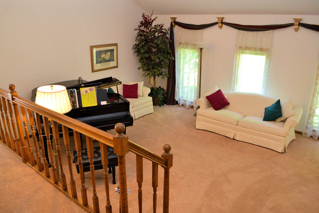 18309 Clyde Ave, Lansing, IL 60438 photo 4