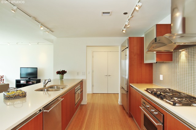 340 E Randolph St #903, Chicago, IL 60601 photo 8