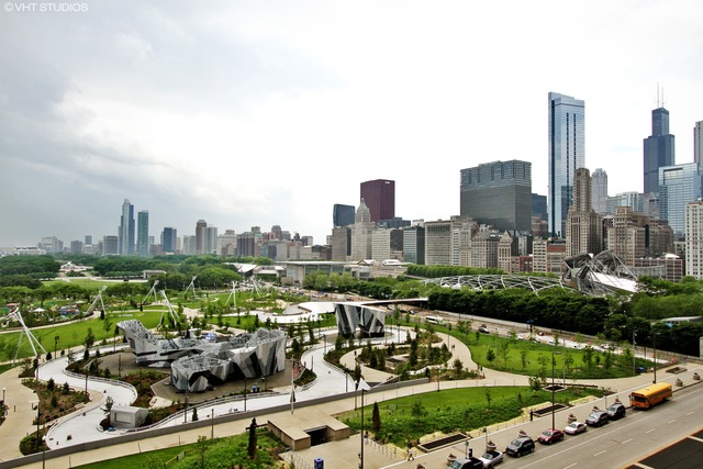 340 E Randolph St #903, Chicago, IL 60601 photo 16