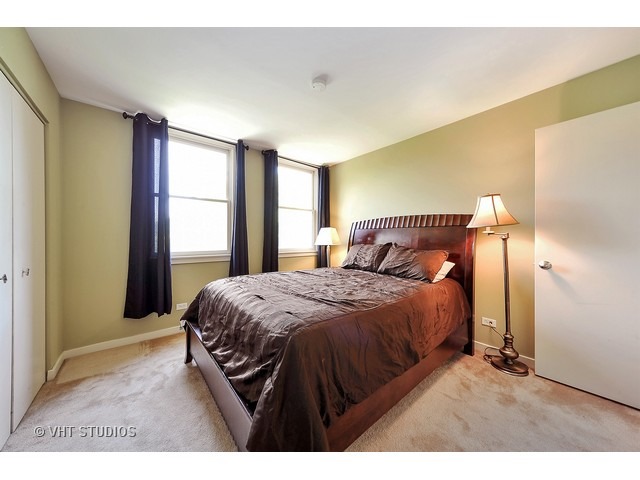 556 E 32nd St #d, Chicago, IL 60616 photo 12
