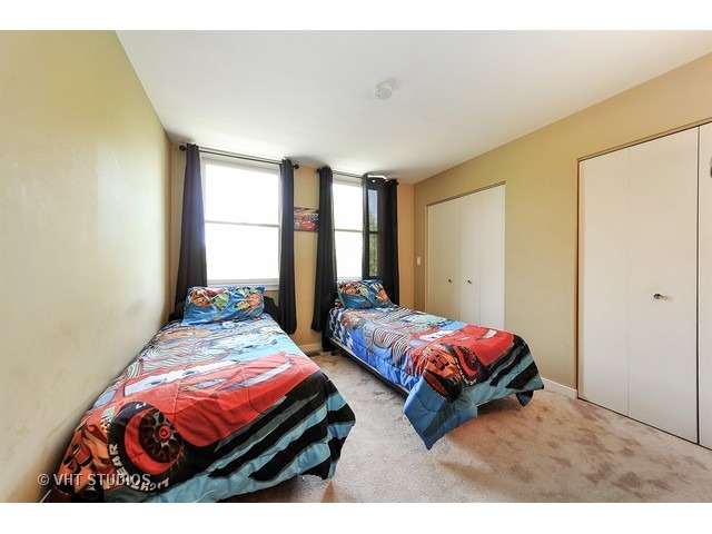 556 E 32nd St #d, Chicago, IL 60616 photo 11