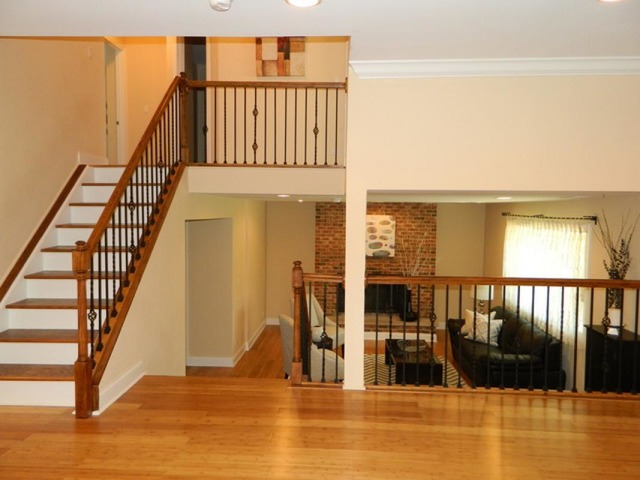 645 Randi Ln, Hoffman Estates, IL 60169 photo 11