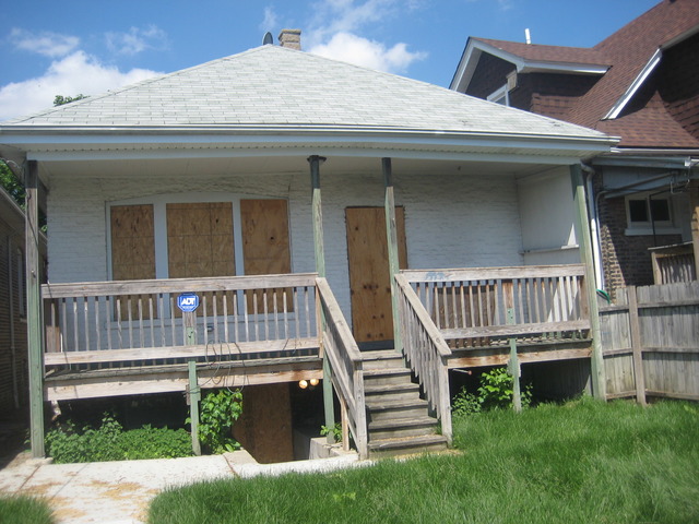 5757 S Artesian Ave, Chicago, IL 60629 photo 18