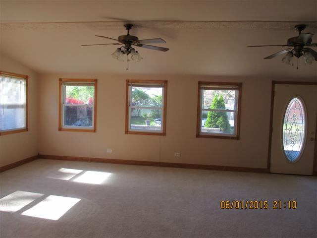 7849 W 87th St, Bridgeview, IL 60455 photo 10