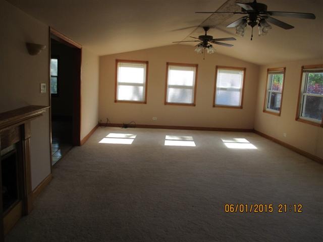 7849 W 87th St, Bridgeview, IL 60455 photo 9