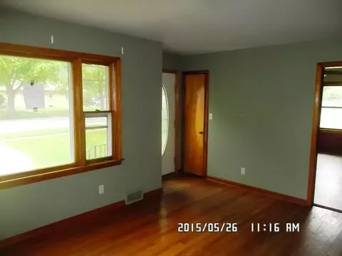 985 S 8th Ave, Kankakee, IL 60901 photo 3