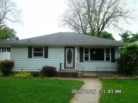 985 S 8th Ave, Kankakee, IL 60901 photo 1