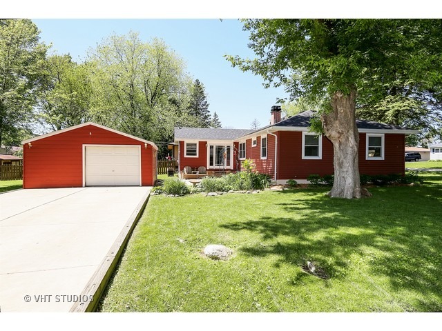 5211 Hunter Dr, Mchenry, IL 60050 photo 9
