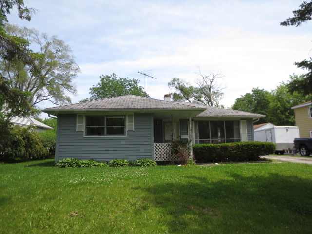 3606 Bluebird Ln, Rolling Meadows, IL 60008 photo 1