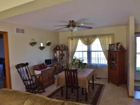 3165 School Dr, Morris, IL 60450 photo 8