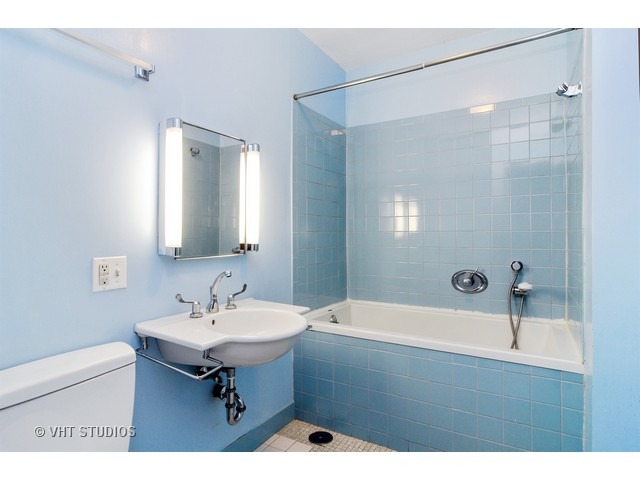 40 E Cedar St #6A, Chicago, IL 60611 photo 8