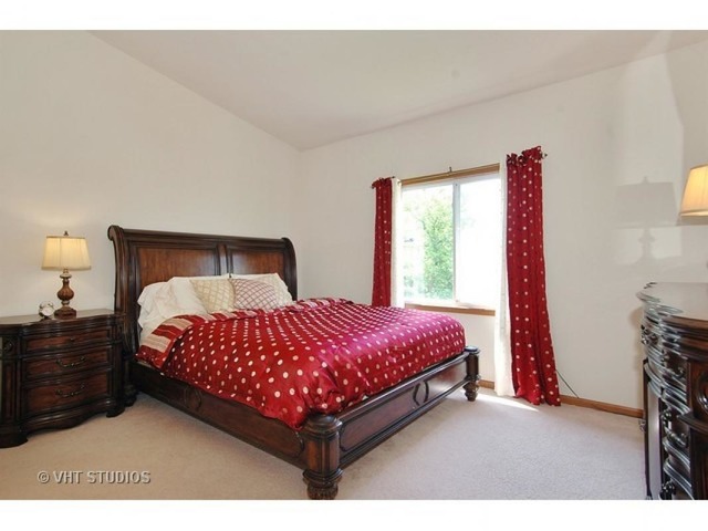 1455 Mackenzie Ln, Elgin, IL 60120 photo 5