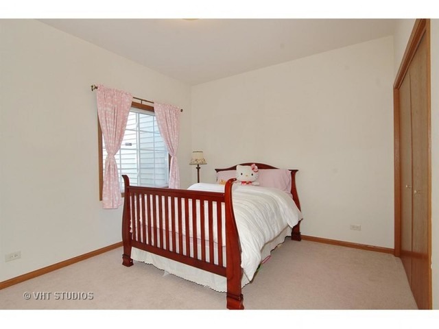 1455 Mackenzie Ln, Elgin, IL 60120 photo 7
