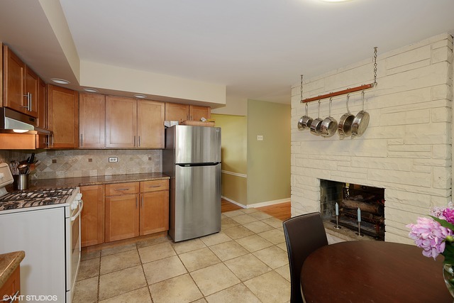 1576 Burning Trl, Wheaton, IL 60189 photo 6