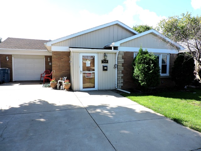 748 E North St, Bradley, IL 60915 photo 10