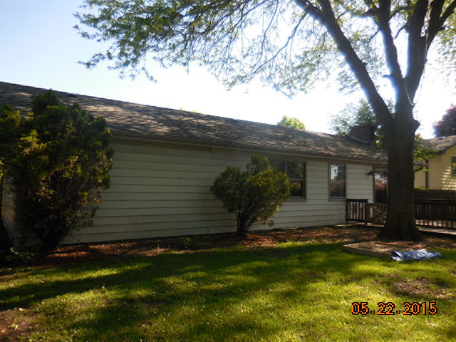 751 E Cunningham Dr, Palatine, IL 60074 photo 4