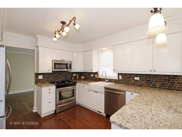1807 Chestnut Hill Rd, Plainfield, IL 60586 photo 4