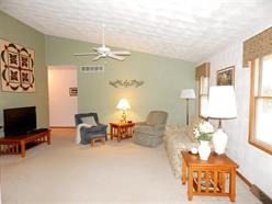 4956 Markell Ln, Cherry Valley, IL 61016 photo 2