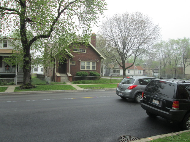 924 E 76th St, Chicago, IL 60619 photo 2