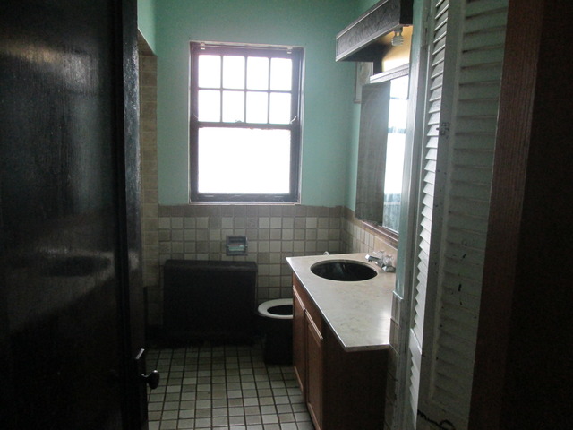 924 E 76th St, Chicago, IL 60619 photo 10