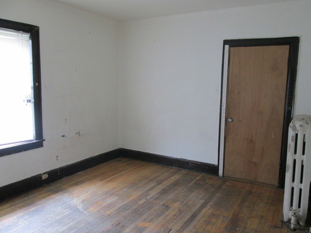 924 E 76th St, Chicago, IL 60619 photo 8