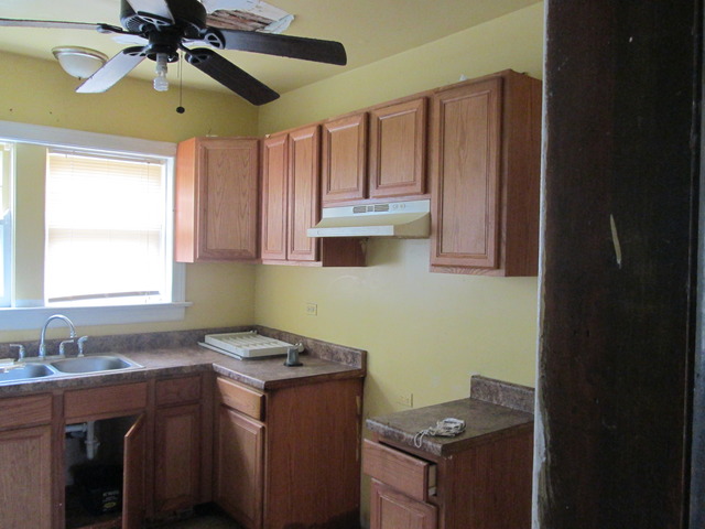 924 E 76th St, Chicago, IL 60619 photo 4
