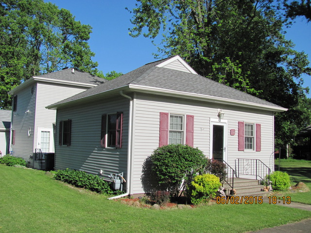 702 Depot St, Mazon, IL 60444 photo 2