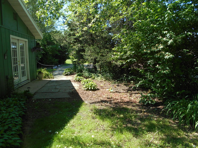 10050 N 2nd St, Roscoe, IL 61073 photo 1