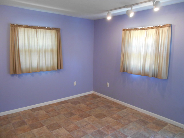 10050 N 2nd St, Roscoe, IL 61073 photo 18