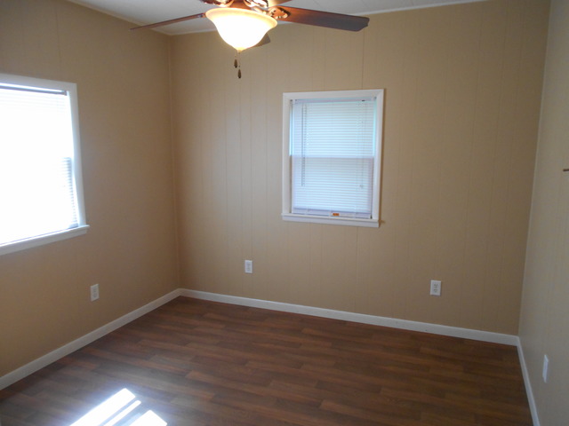 10050 N 2nd St, Roscoe, IL 61073 photo 14