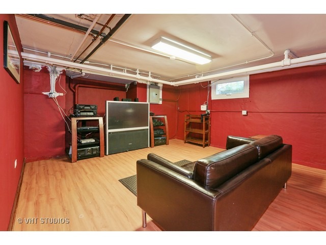 1738 Birch St, Des Plaines, IL 60018 photo 17