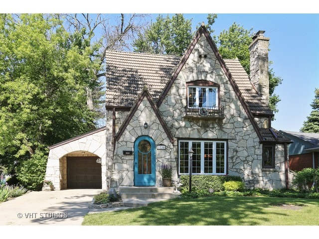 1738 Birch St, Des Plaines, IL 60018 photo 1
