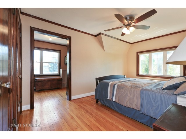1738 Birch St, Des Plaines, IL 60018 photo 10