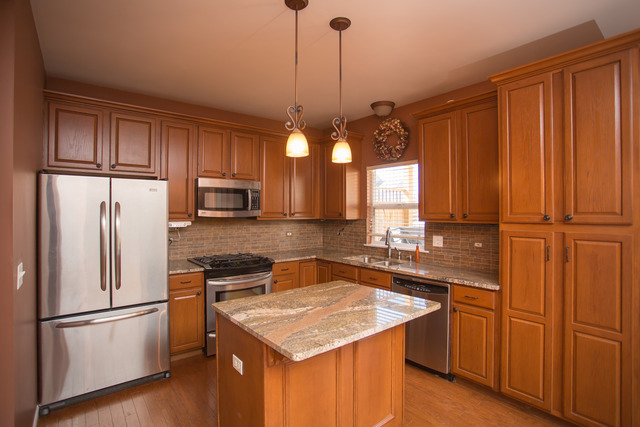 3215 Chestnut Dr, Mchenry, IL 60050 photo 5