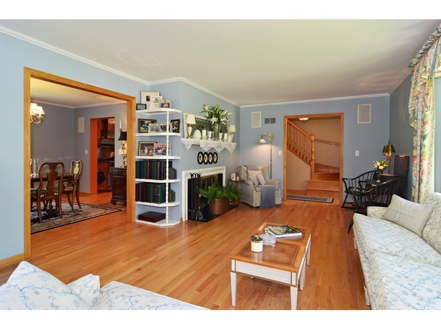 805 Rolling Pass, Glenview, IL 60025 photo 7