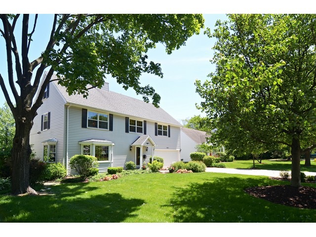 805 Rolling Pass, Glenview, IL 60025 photo 1
