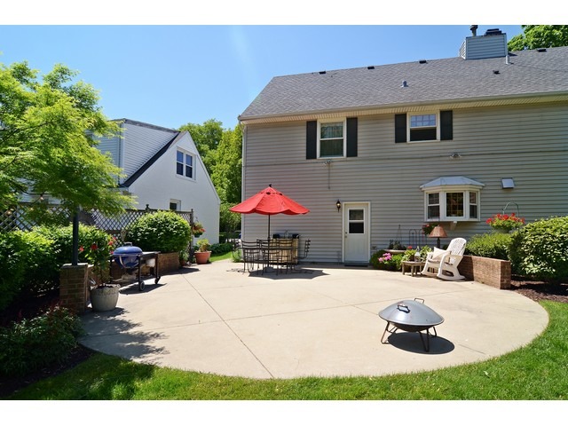 805 Rolling Pass, Glenview, IL 60025 photo 19