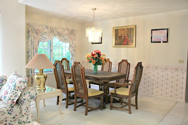 1709 Fairfax Cir #1, Bartlett, IL 60103 photo 9