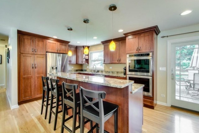 1109 E Juniper Ln, Mount Prospect, IL 60056 photo 8