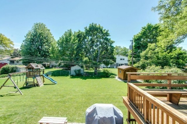 1109 E Juniper Ln, Mount Prospect, IL 60056 photo 24