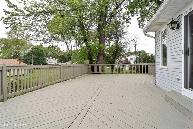 310 E Ardmore Ave, Roselle, IL 60172 photo 15