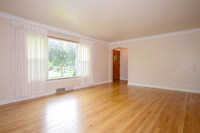 439 Shenstone Rd, Riverside, IL 60546 photo 7