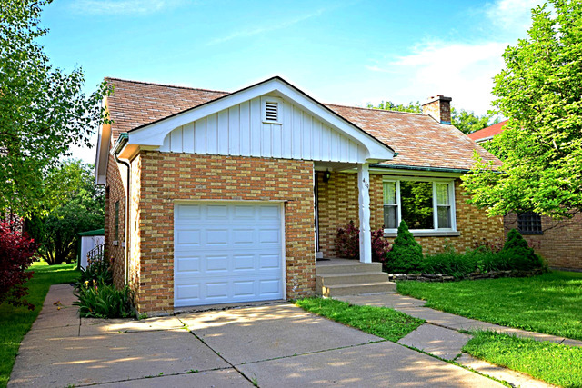 439 Shenstone Rd, Riverside, IL 60546 photo 3