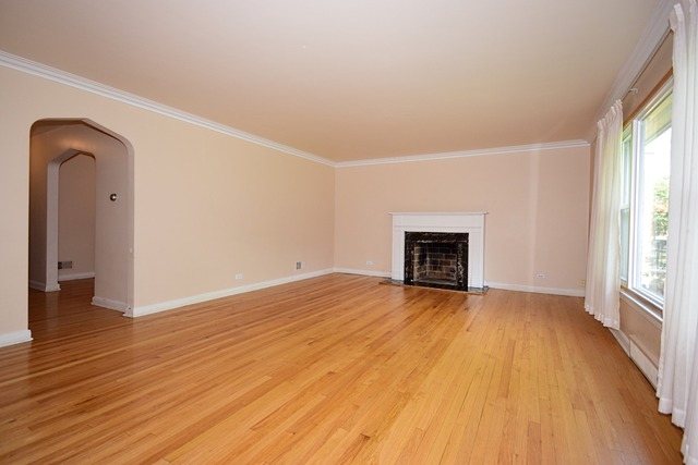 439 Shenstone Rd, Riverside, IL 60546 photo 6