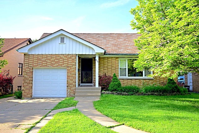 439 Shenstone Rd, Riverside, IL 60546 photo 1