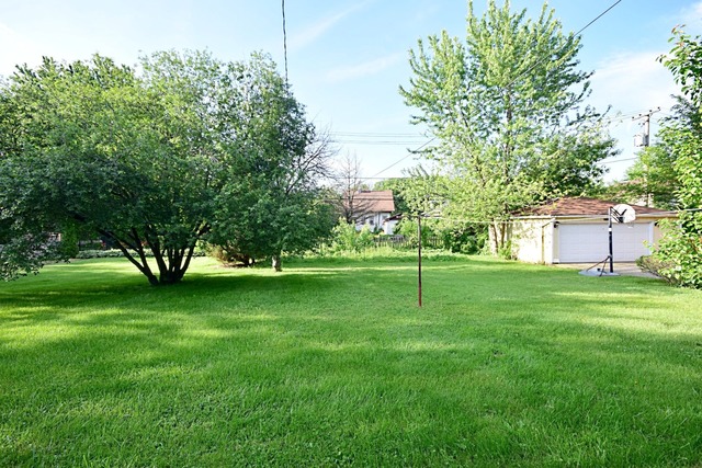 439 Shenstone Rd, Riverside, IL 60546 photo 21