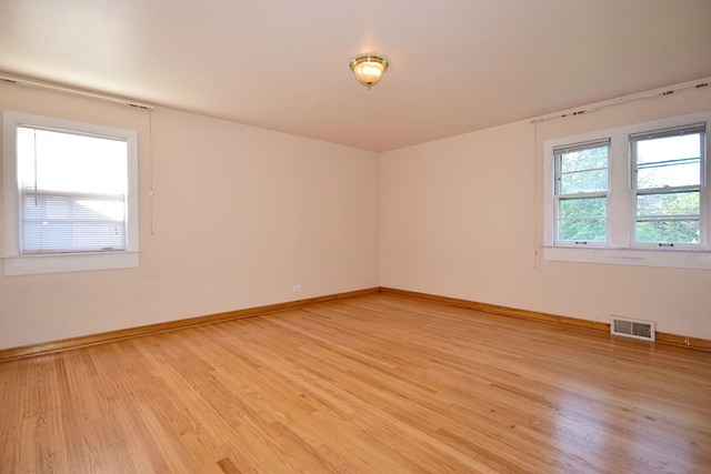 439 Shenstone Rd, Riverside, IL 60546 photo 17