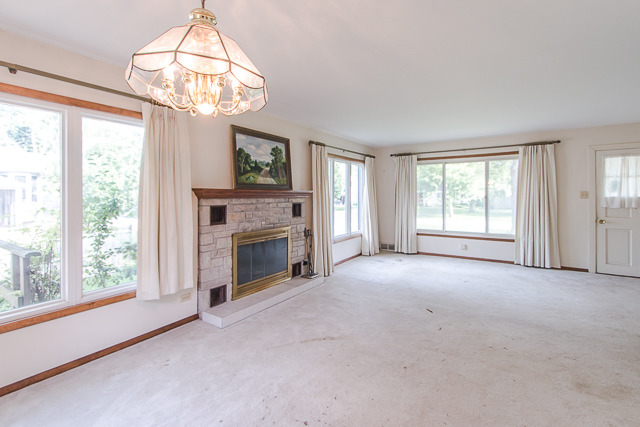 1411 Daly Rd, Wheaton, IL 60187 photo 14
